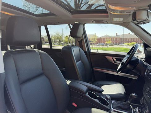 Used 2012 Mercedes-Benz GLK 350 4MATIC image 28