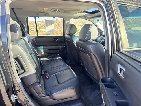 Used 2013 Honda Pilot Touring image 25