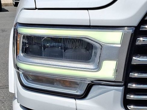 Used 2021 RAM 3500 Laramie AWD/4WD image 9