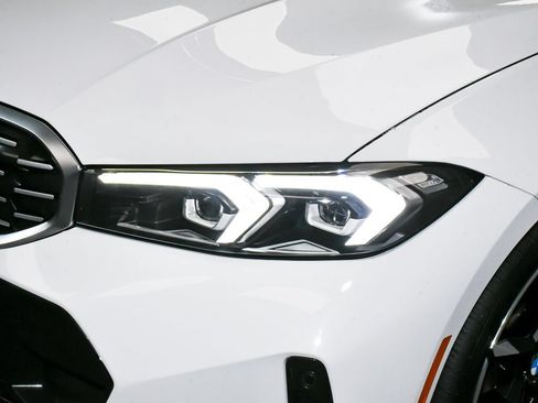 Used 2025 BMW M340i xDrive AWD/4WD image 75