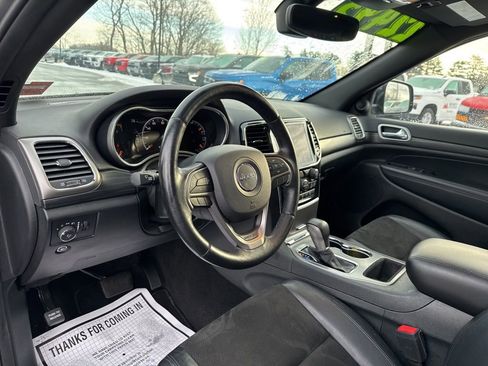 Used 2020 Jeep Grand Cherokee Altitude image 22