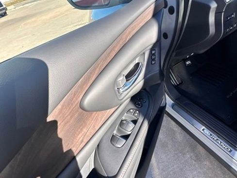 Certified 2024 Nissan Murano Platinum w/ Cargo Package image 24
