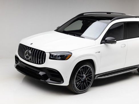 Used 2023 Mercedes-Benz GLS 63 AMG 4MATIC image 23