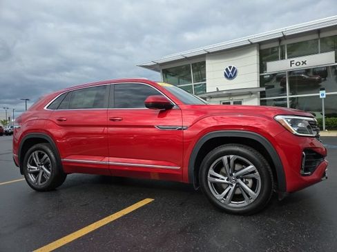 Used 2024 Volkswagen Atlas Cross Sport SEL R-Line w/ Adventure Package AWD/4WD image 1