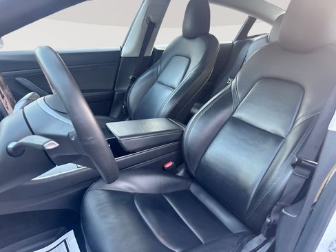Used 2020 Tesla Model 3 Standard Range RWD image 13