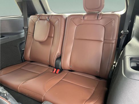 New 2026 Lincoln Aviator Reserve AWD/4WD image 27