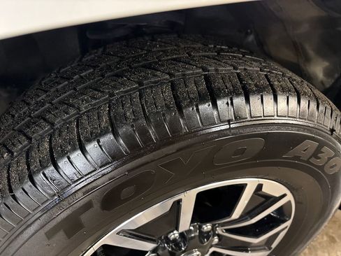 Certified 2021 Toyota 4Runner SR5 Premium w/ Moonroof Package AWD/4WD image 11