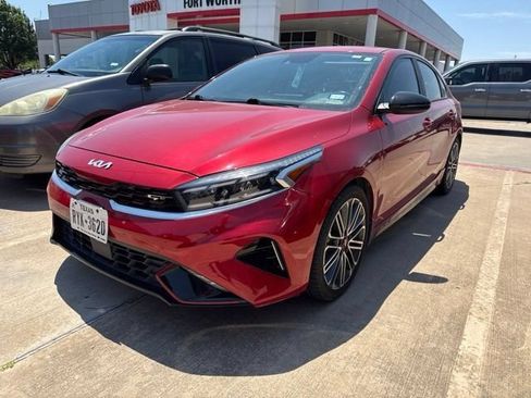 Used 2022 Kia Forte GT w/ GT2 Package FWD image 2