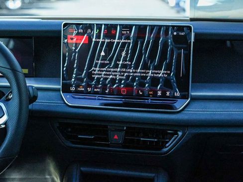 New 2026 Volkswagen Tiguan SE R-Line image 19