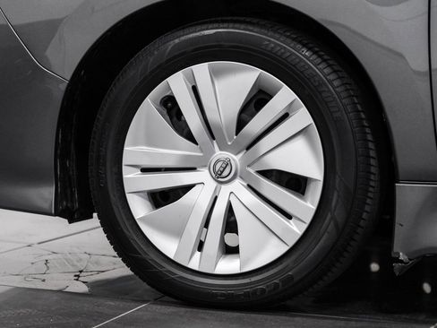 Used 2023 Nissan Leaf S image 52