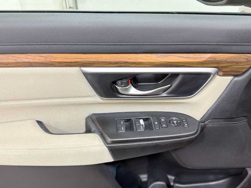 Used 2018 Honda CR-V EX image 15