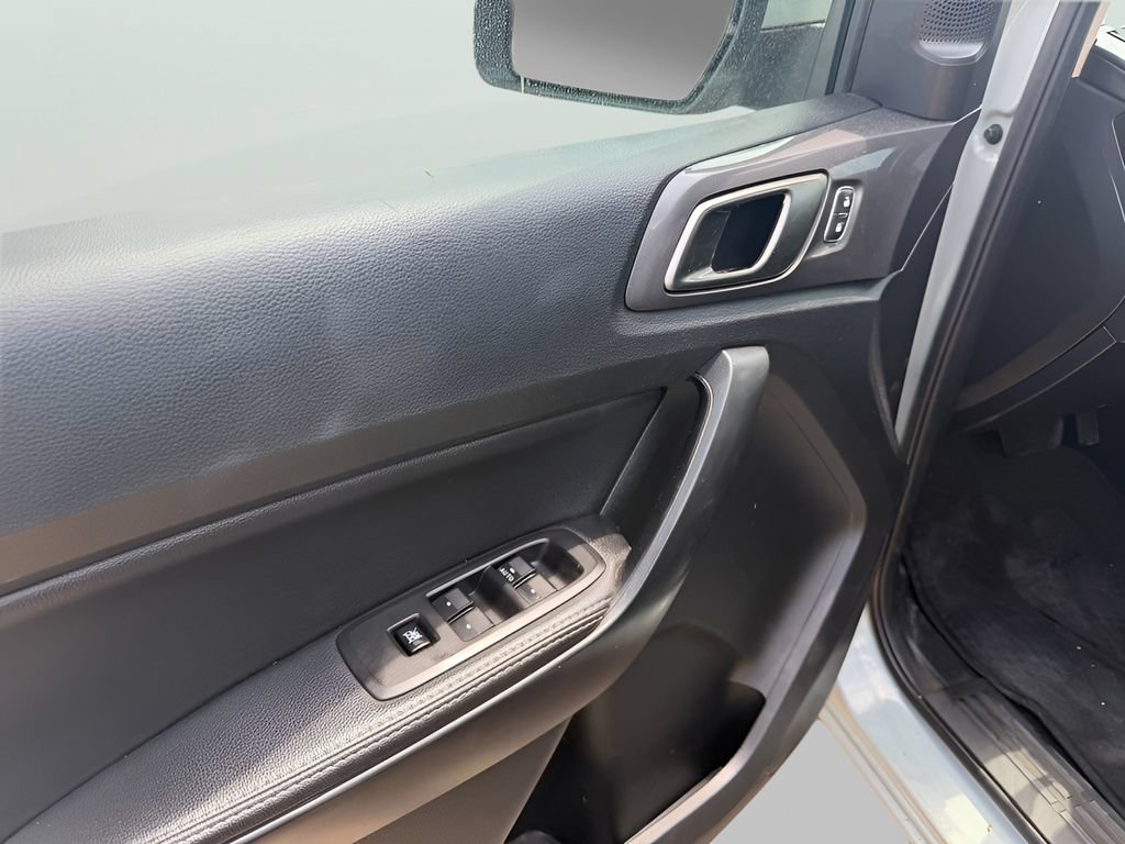 Used 2021 Ford Ranger Lariat w/ Technology Package AWD/4WD image 6