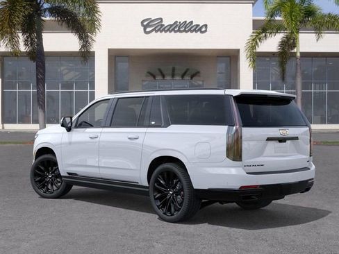 New 2026 Cadillac Escalade ESV Platinum Sport w/ LPO, ONYX Package image 3