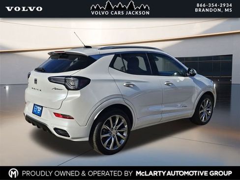 Used 2024 Buick Encore GX Avenir w/ Avenir Technology Package image 3