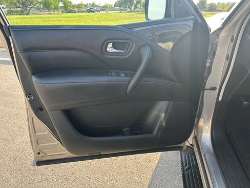 Used 2022 INFINITI QX80 Luxe w/ Cargo Package RWD image 18