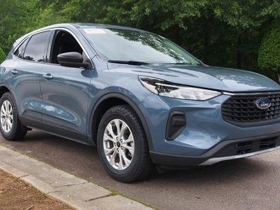 Certified 2023 Ford Escape Active w/ Cold Weather Package