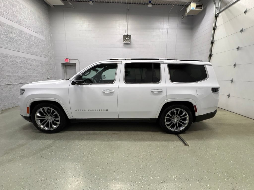 Used 2023 Jeep Grand Wagoneer Series II AWD/4WD image 7