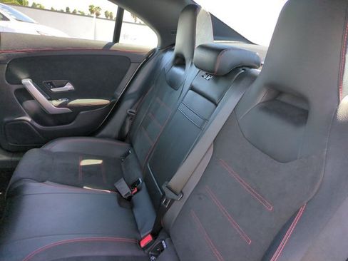 Used 2022 Mercedes-Benz CLA 250 image 18
