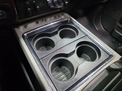 Used 2016 Ford F350 Lariat w/ Lariat Ultimate Package image 36