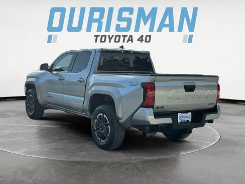 Certified 2025 Toyota Tacoma TRD Sport image 6