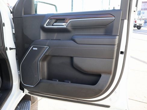 Certified 2023 GMC Sierra 1500 SLT w/ SLT Premium Package image 11