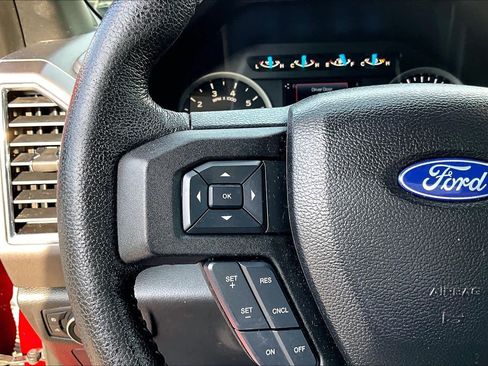Used 2016 Ford F150 XLT w/ Equipment Group 301A Mid RWD image 24