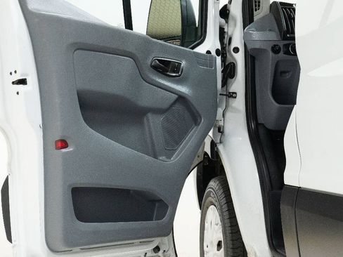 Used 2019 Ford Transit 250 130 Low Roof w/ Exterior Upgrade Package RWD image 20