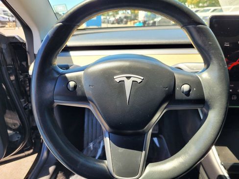 Used 2019 Tesla Model 3 Standard Range Plus RWD image 34