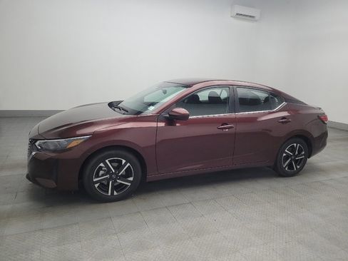 Used 2024 Nissan Sentra SV image 2