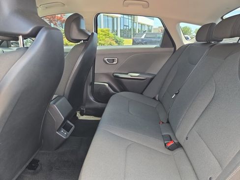 Used 2025 Kia K4 FWD image 22