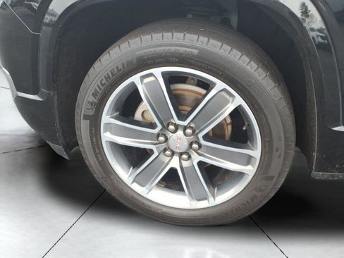 Used 2019 GMC Acadia Denali w/ Technology Package image 25