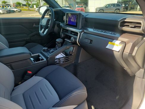 New 2026 Toyota Tacoma TRD Off-Road AWD/4WD image 30