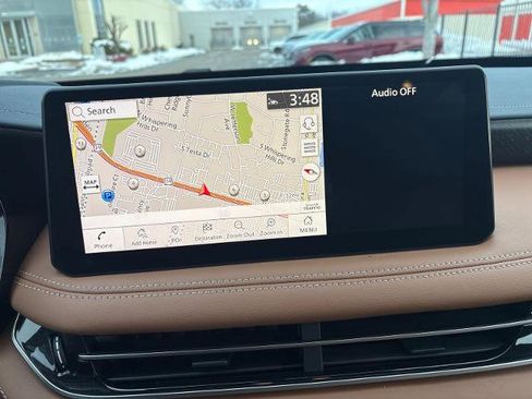 Certified 2025 INFINITI QX60 Sensory image 19