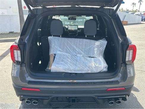 New 2026 Ford Explorer ST image 11