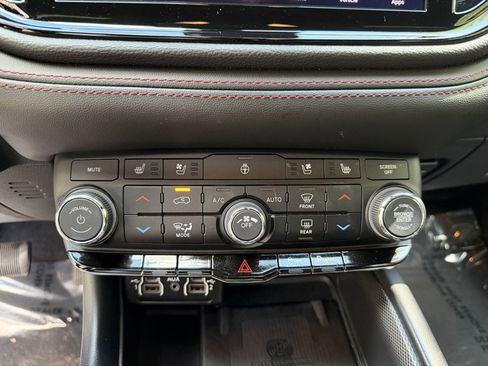 Used 2023 Dodge Durango R/T image 27