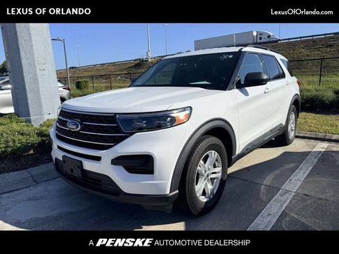 Used 2020 Ford Explorer XLT image 1