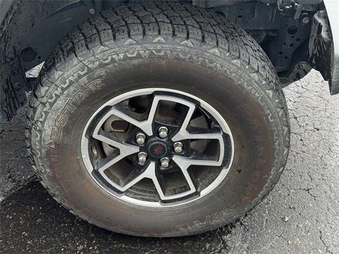 Certified 2024 Jeep Wrangler Unlimited Rubicon image 9