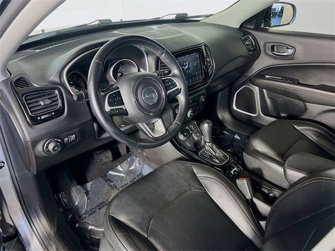 Used 2020 Jeep Compass Limited w/ Safety & Security Group image 10