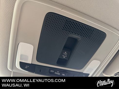 Used 2024 Honda HR-V EX-L image 25