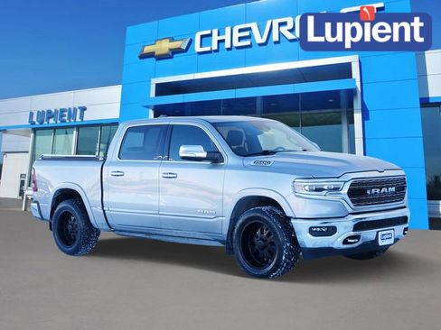 Used 2022 RAM 1500 Limited w/ Trailer Tow Group (B) image 1