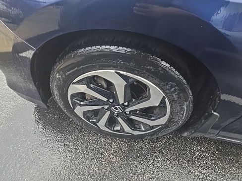 Used 2016 Honda Accord EX-L image 11