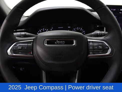 Used 2025 Jeep Compass Limited AWD/4WD image 11