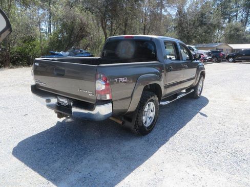 Used 2011 Toyota Tacoma PreRunner w/ TRD Off-Road Pkg image 6