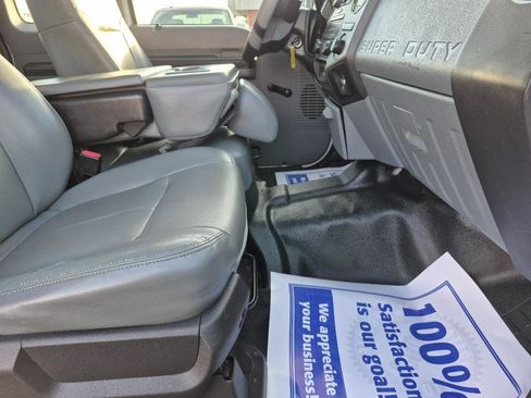 Used 2012 Ford F250 XL w/ XL Value Pkg image 19