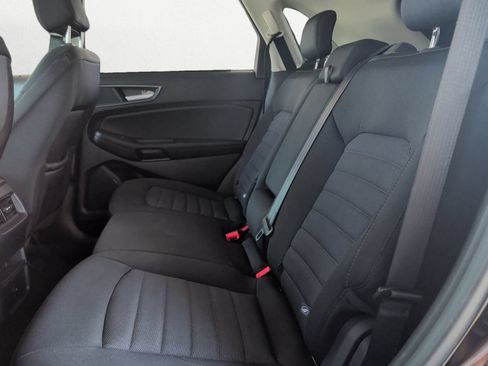 Used 2024 Ford Edge SE w/ Black Appearance Package AWD/4WD image 13