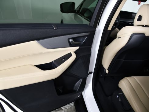 Certified 2024 Acura MDX SH-AWD w/ Technology Package image 46