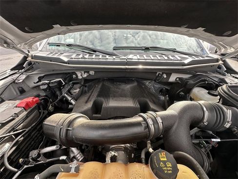 Used 2017 Ford F150 Lariat w/ Equipment Group 502A Luxury image 33