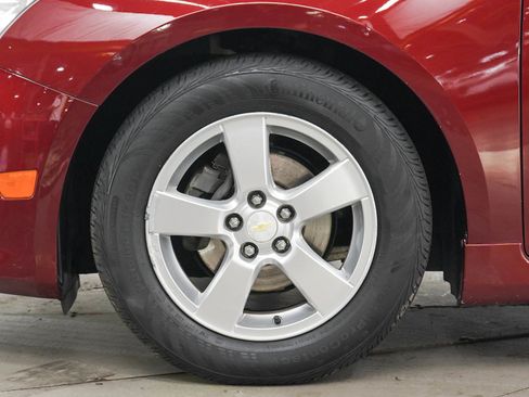 Used 2015 Chevrolet Cruze LT FWD image 27