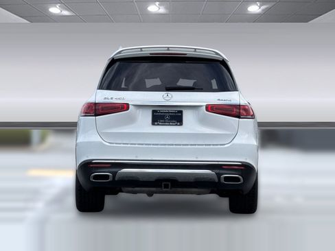 Used 2022 Mercedes-Benz GLS 450 4MATIC image 10