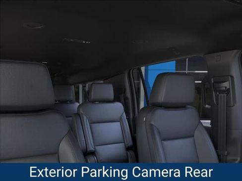 New 2026 Chevrolet Suburban LT w/ Comfort Package AWD/4WD image 27